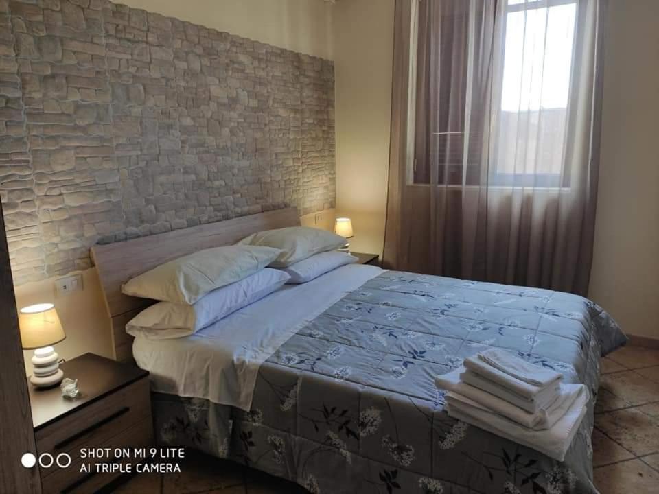 Villa Carmen กัสเตลโวลตูร์โน ภายนอก รูปภาพ